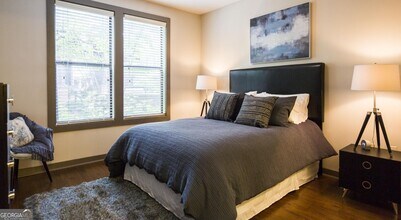 880 Glenwood Ave SE in Atlanta, GA - Building Photo - Building Photo