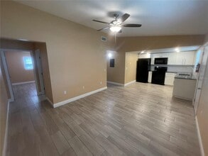 5401 65th Ave N in Pinellas Park, FL - Building Photo - Building Photo