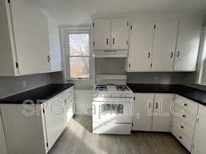 21 S Washington St in Shippensburg, PA - Foto de edificio - Building Photo