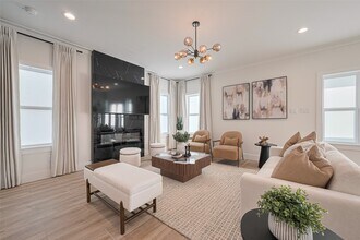 12315 New Jordan Ln in Cypress, TX - Building Photo - Building Photo