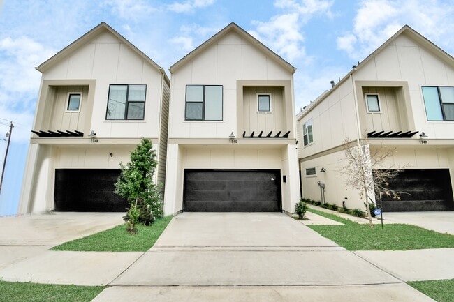property at 114 N Everton St