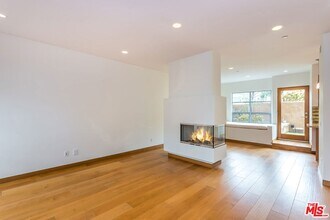 126 Pacific St in Santa Monica, CA - Building Photo - Building Photo