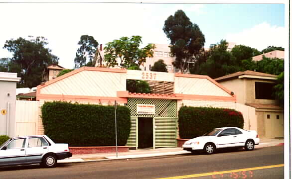 Fern Glen Cottages in San Diego, CA - Building Photo - Building Photo