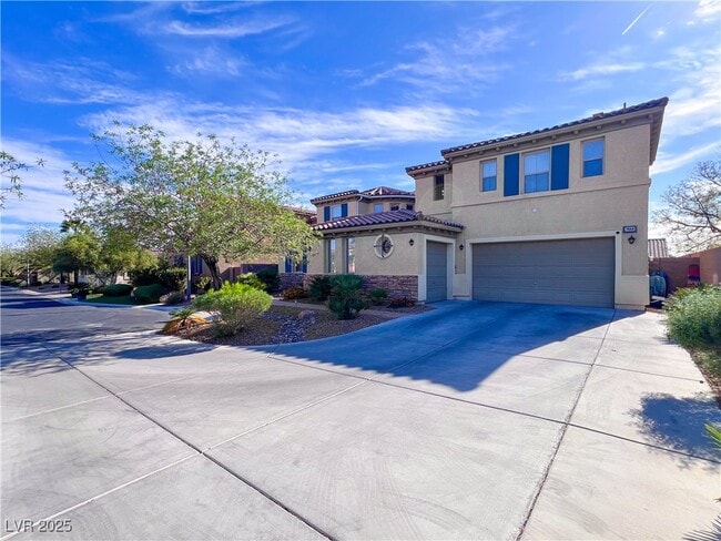 property at 7868 Arroyo Glen Ct