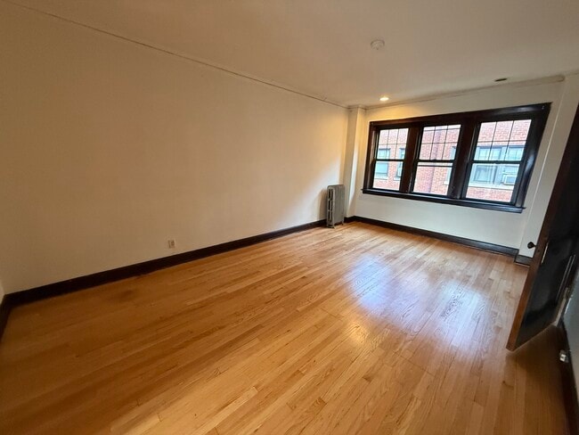 3258 Maple Ave in Berwyn, IL - Building Photo - Building Photo