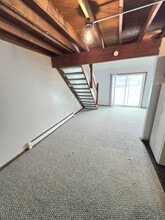 9110 N Lima Rd in Poland, OH - Foto de edificio - Building Photo