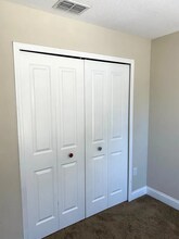482 Martigues Dr in Kissimmee, FL - Building Photo - Building Photo