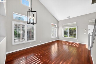 133 Sundance Pl in Martinez, CA - Building Photo - Building Photo