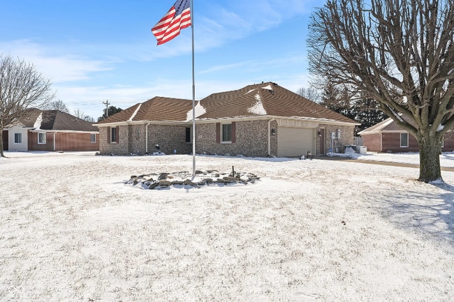 property at 5383 Tracey Jo Rd