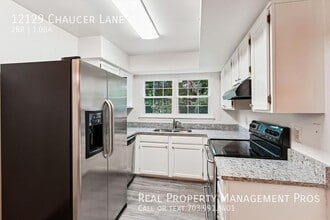 12129 Chaucer Ln in Woodbridge, VA - Building Photo - Building Photo