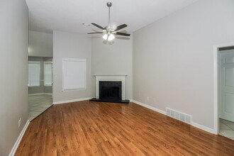 8315 Red Creek Dr in Memphis, TN - Building Photo - Building Photo
