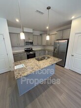 137 Orvis Dr in Holly Springs, NC - Building Photo - Building Photo