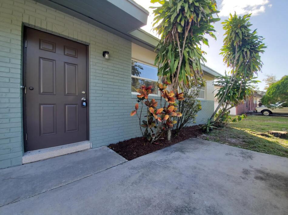 4001 Ave I in Fort Pierce, FL - Foto de edificio