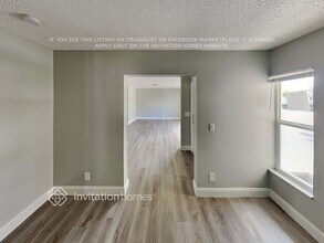 2504 NW 98th Ln in Coral Springs, FL - Building Photo - Building Photo