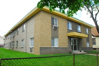 1515 S 5th St in Milwaukee, WI - Building Photo - Building Photo