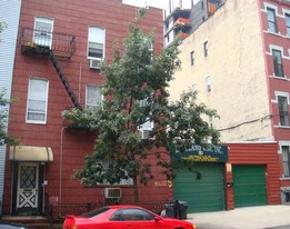 152 N 8th St in Brooklyn, NY - Building Photo
