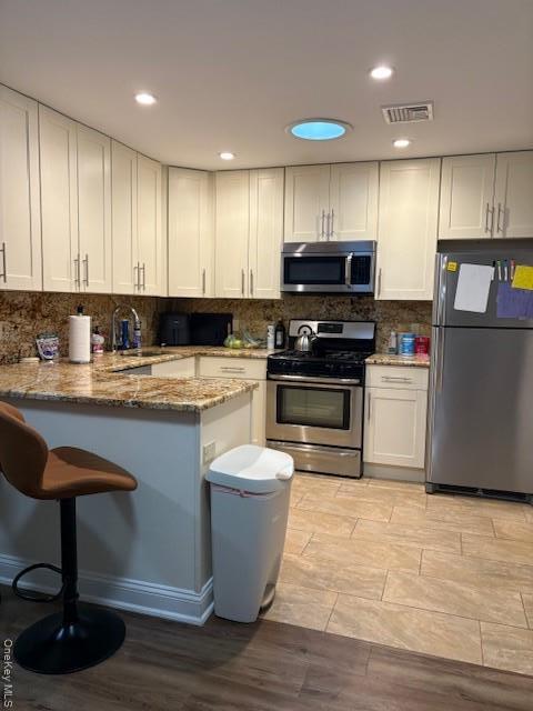 14 Ludlam Ave in Bayville, NY - Foto de edificio - Building Photo