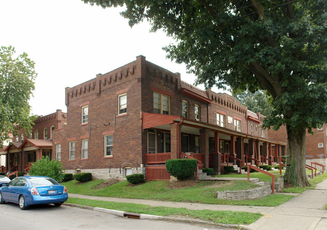 274-284 E Lane Ave in Columbus, OH - Building Photo - Building Photo