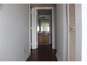 7610 Westwood Dr, Unit 1191 in Tamarac, FL - Foto de edificio - Building Photo