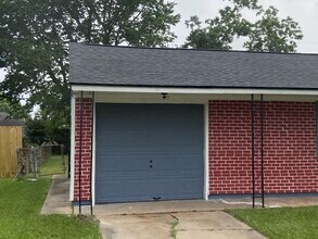 5715 Belmark St in Houston, TX - Building Photo - Building Photo