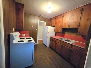 2205 E 5th St in Montgomery, AL - Foto de edificio - Building Photo