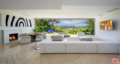 1466 Bel Air Rd in Los Angeles, CA - Building Photo - Building Photo