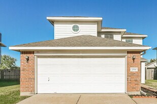 20518 Holly Barr Ln in Cypress, TX - Building Photo