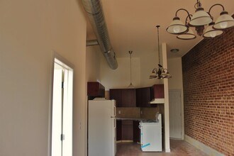 325 Baldwin Ave in Jersey City, NJ - Building Photo - Building Photo