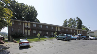 Fountainbrook Apartments in Knoxville, TN - Building Photo - Building Photo