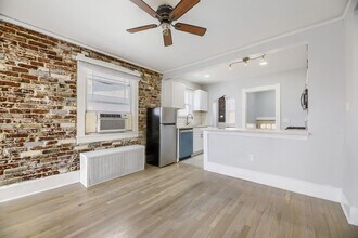 935 E Virginia Ave in Denver, CO - Building Photo - Building Photo