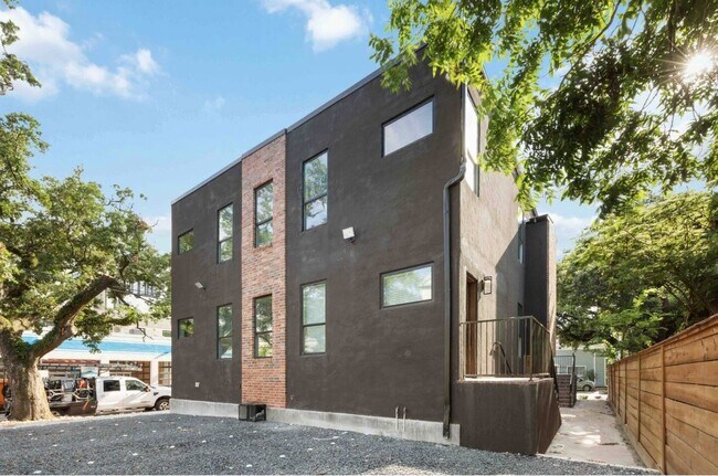 property at 214 Welch St