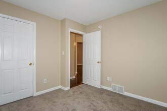 920 Spanish Trail Ln in Cordova, TN - Building Photo - Building Photo