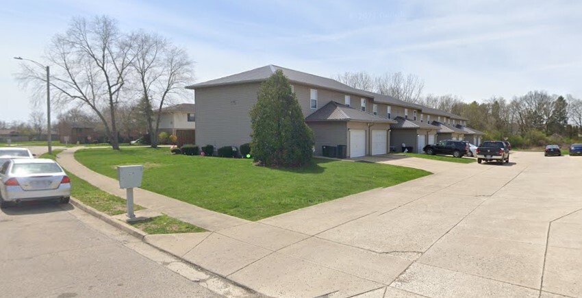 1268 Todd Lane in Troy, OH - Foto de edificio