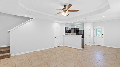 6962 Lakeview Dr. in San Antonio, TX - Building Photo - Building Photo