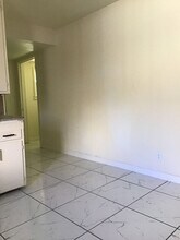 817-817 1/2 Olive St in Yuba City, CA - Building Photo - Building Photo