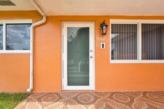 19102 NW 33rd Pl in Miami Gardens, FL - Building Photo - Building Photo