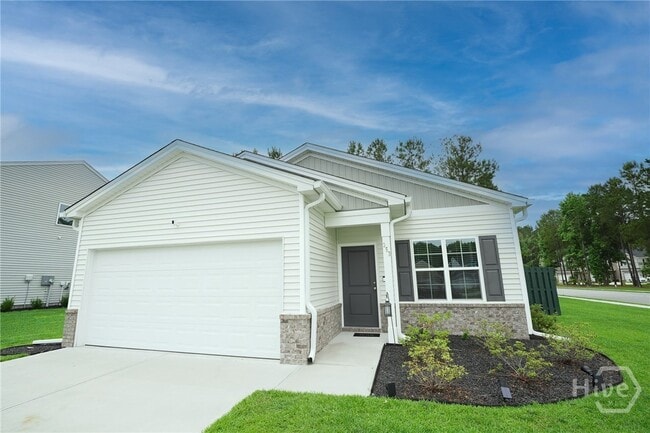 353 Wellstone Wy in Richmond Hill, GA - Building Photo - Building Photo