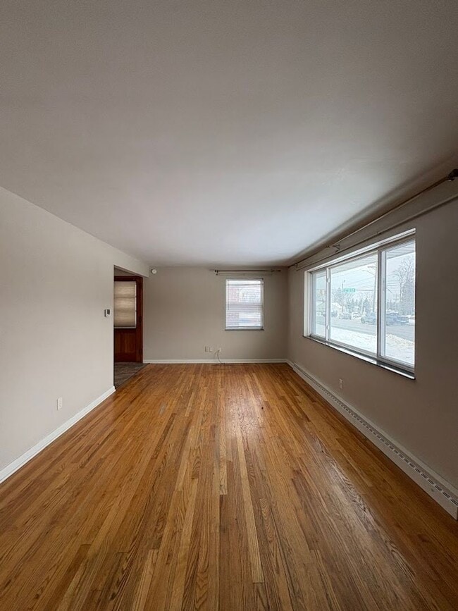 550 Graham Rd in Cuyahoga Falls, OH - Building Photo - Building Photo