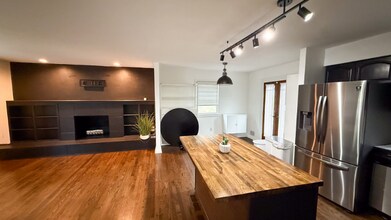 5002 Woodson Rd in Mission, KS - Building Photo - Building Photo