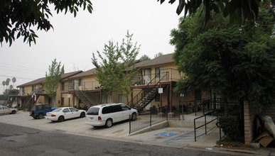 Phoenix Terrace & Garden in Riverside, CA - Building Photo - Building Photo