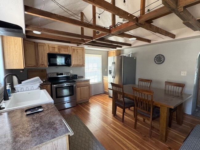 property at 42192 Main St