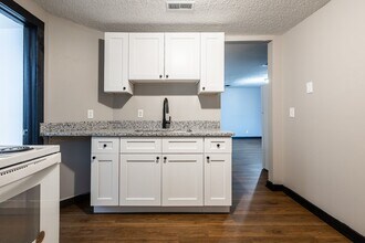 405 N 25th St in Lincoln, NE - Building Photo - Building Photo