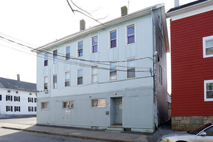 223 Morgan St in Fall River, MA - Foto de edificio - Building Photo