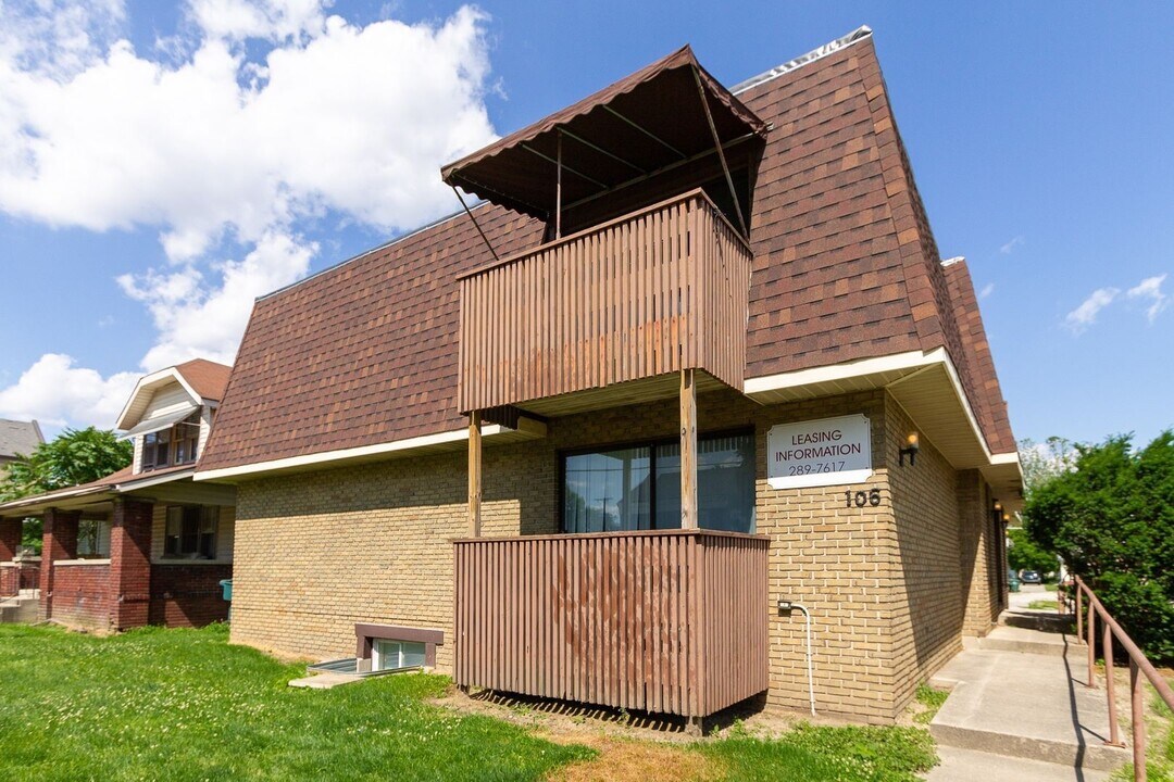 106 N McKinley Ave in Muncie, IN - Foto de edificio