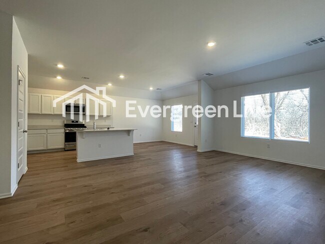 3904 Olivia St in Mustang, OK - Building Photo - Building Photo