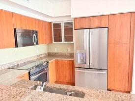 700 E Boynton Beach Blvd, Unit 700 E Boynton Beach Boulevard 510 in Boynton Beach, FL - Building Photo