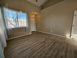 14952 E Maple Pl in Aurora, CO - Building Photo - Building Photo