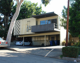 742 Maltman Ave in Los Angeles, CA - Building Photo - Building Photo