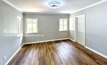 7933 5th Ave S in Birmingham, AL - Building Photo - Building Photo