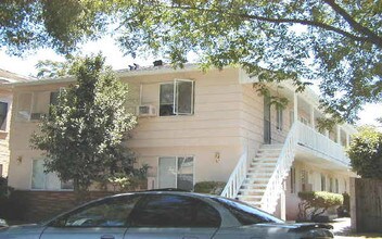 1616 S St in Sacramento, CA - Foto de edificio - Building Photo